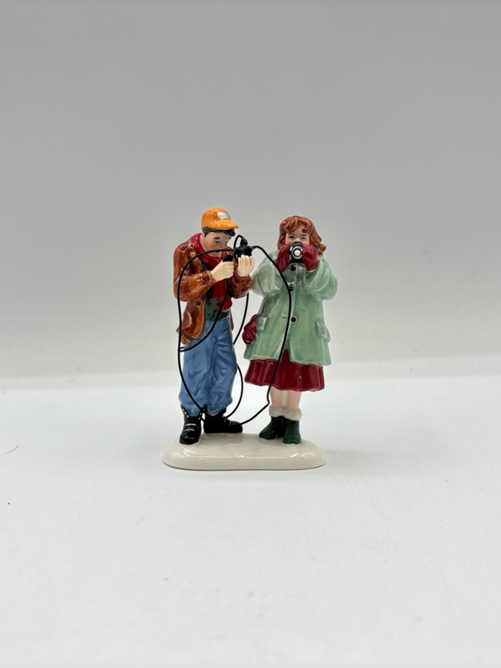 Department 56 2005 Vintage OSV Christmas Lane Hurry Up, It’s Picture Time 55278
